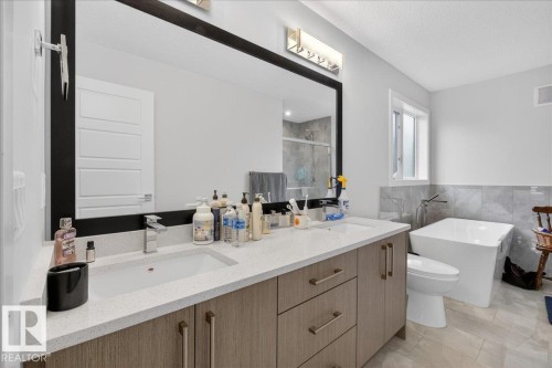 86 Edgefield Way, St. Albert, AB - Indoor Photo Showing Bathroom