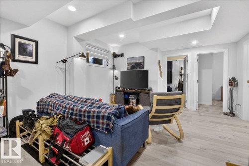 86 Edgefield Way, St. Albert, AB - Indoor