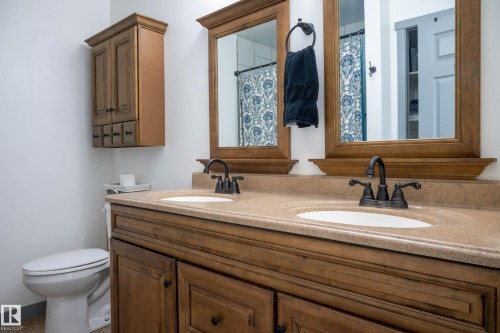 2009 4 Avenue, Cold Lake, AB - Indoor Photo Showing Bathroom