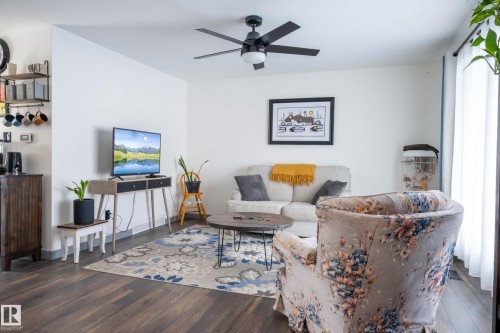 2009 4 Avenue, Cold Lake, AB - Indoor Photo Showing Living Room