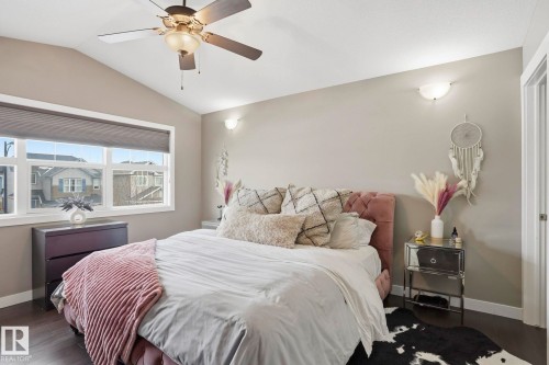 2236 Calhoun Link Link, Edmonton, AB - Indoor Photo Showing Bedroom