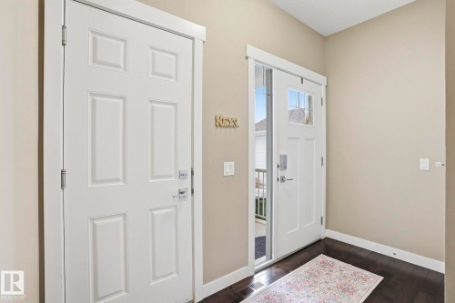 2236 Calhoun Link Link, Edmonton, AB - Indoor Photo Showing Other Room