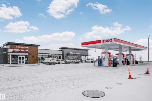 View of commercial location - 7322 Chivers Crescent, Edmonton, AB - Outdoor