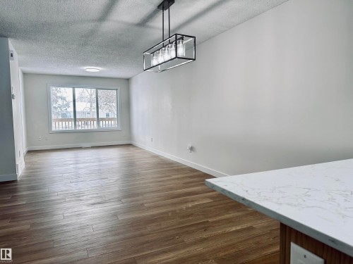 4843 115 Avenue, Edmonton, AB - Indoor Photo Showing Other Room