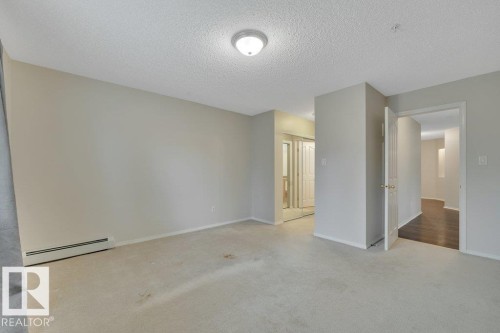 102 2903 Rabbit Hill Road, Edmonton, AB - Indoor Photo Showing Other Room