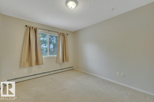 102 2903 Rabbit Hill Road, Edmonton, AB - Indoor Photo Showing Other Room