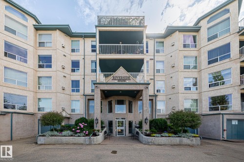 500 182 Haddow Close, Edmonton, AB - Outdoor With Facade