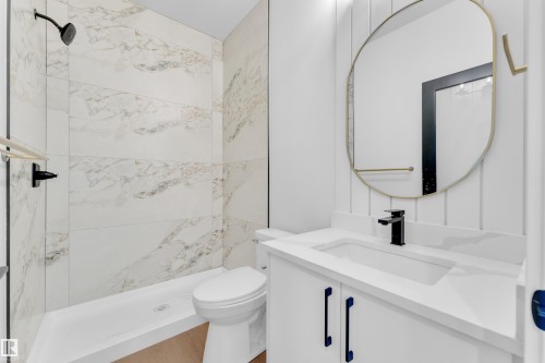 36 Grayson Green, Stony Plain, AB - Indoor Photo Showing Bathroom