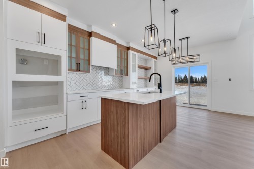 36 Grayson Green, Stony Plain, AB - Indoor Photo Showing Kitchen