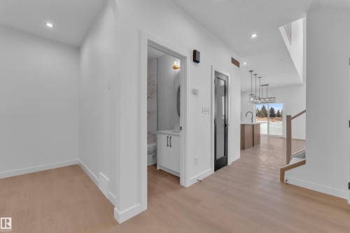 36 Grayson Green, Stony Plain, AB - Indoor Photo Showing Other Room