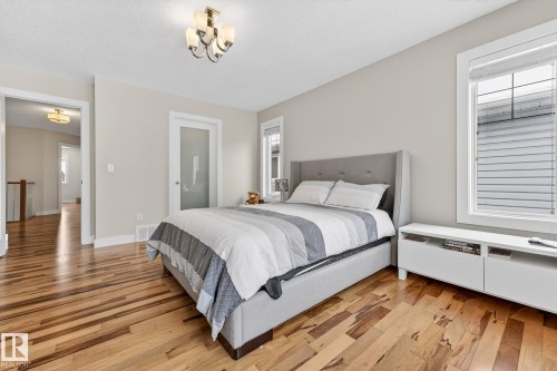 10283 89 Street, Edmonton, AB - Indoor Photo Showing Bedroom