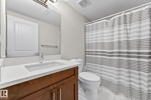 10283 89 Street, Edmonton, AB - Indoor Photo Showing Bathroom