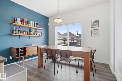 347 Desrochers Boulevard, Edmonton, AB - Indoor Photo Showing Dining Room