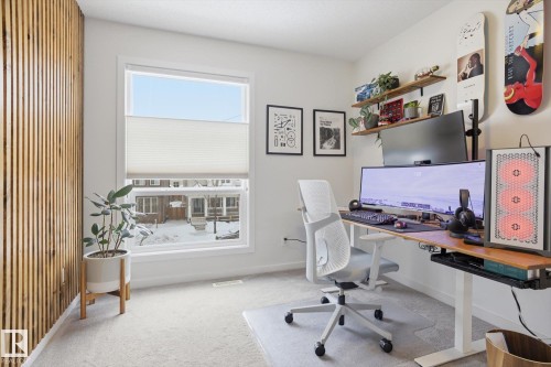 347 Desrochers Boulevard, Edmonton, AB - Indoor Photo Showing Office