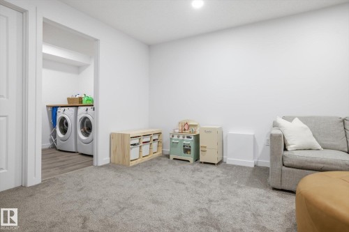 347 Desrochers Boulevard, Edmonton, AB - Indoor