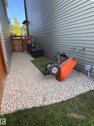 347 Desrochers Boulevard, Edmonton, AB - Outdoor