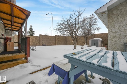 Exterior view of a fenced backyard - 2 Scarboro Place, St. Albert, AB - Outdoor