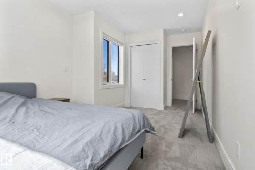 14041 101A Avenue, Edmonton, AB - Indoor Photo Showing Bedroom