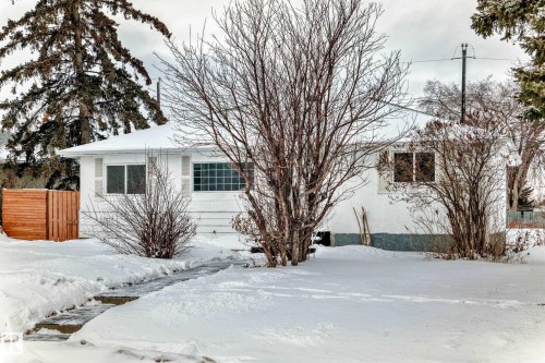View of front of house - 13904 135 Avenue, Edmonton, AB - Outdoor