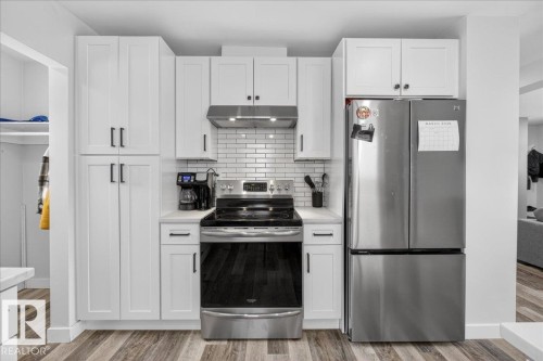 13420 102 Street, Edmonton, AB - Indoor Photo Showing Kitchen With Stainless Steel Kitchen