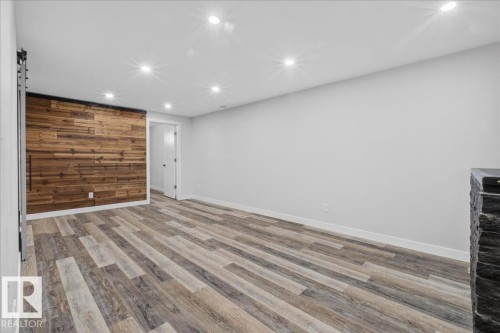 13420 102 Street, Edmonton, AB - Indoor