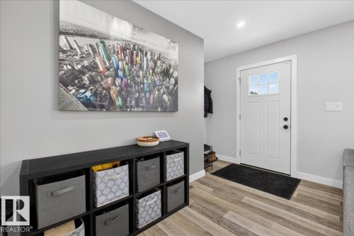 13420 102 Street, Edmonton, AB - Indoor Photo Showing Other Room