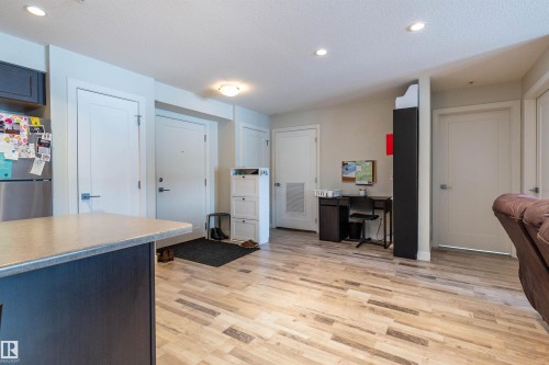 109 5029 Edgemont Boulevard, Edmonton, AB - Indoor