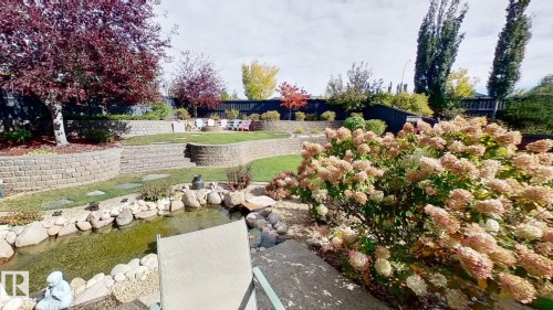 928 Thompson Place, Edmonton, AB - Outdoor