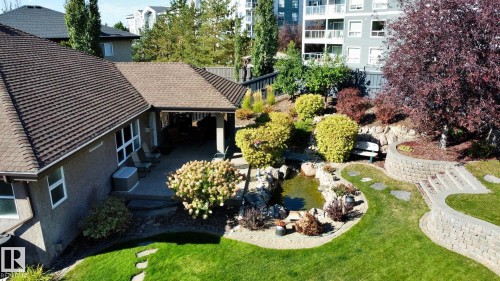 928 Thompson Place, Edmonton, AB - Outdoor