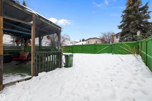 8007 160 Avenue, Edmonton, AB - Outdoor