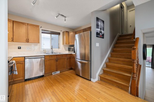 8007 160 Avenue, Edmonton, AB - Indoor Photo Showing Kitchen With Double Sink