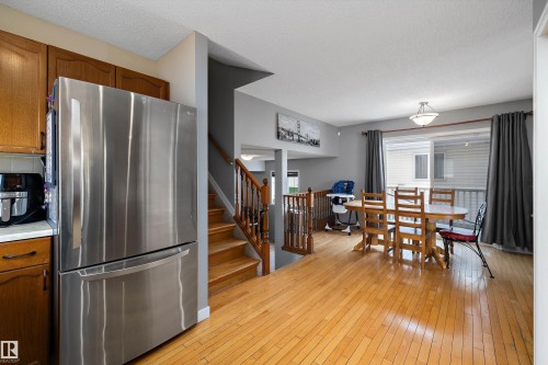 8007 160 Avenue, Edmonton, AB - Indoor