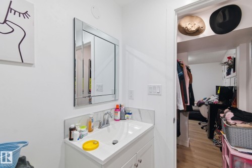 Bathroom with vanity and light wood-style floors - 13538 127 Street, Edmonton, AB - Indoor Photo Showing Bathroom