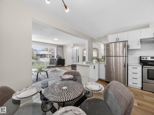 4841 114 Avenue, Edmonton, AB - Indoor