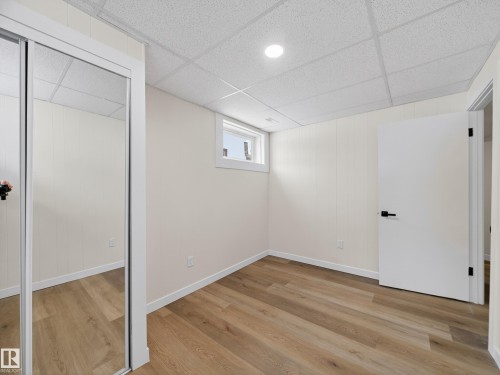 4841 114 Avenue, Edmonton, AB - Indoor Photo Showing Other Room
