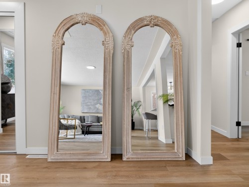 4841 114 Avenue, Edmonton, AB - Indoor Photo Showing Other Room