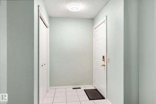 113 5 Aberdeen Way, Stony Plain, AB - Indoor Photo Showing Other Room
