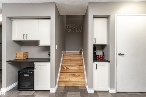 17135 109 Street, Edmonton, AB - Indoor