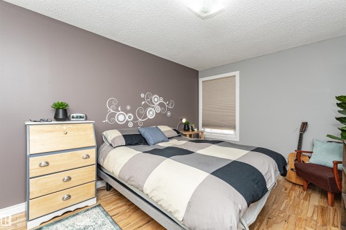 17135 109 Street, Edmonton, AB - Indoor Photo Showing Bedroom
