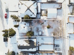 9232 154 Street  Edmonton, AB T5R 1T5