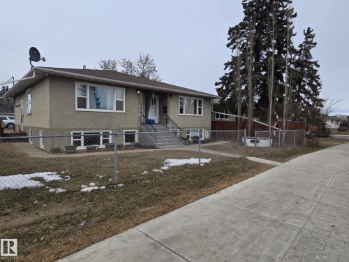 6422 132 Avenue, Edmonton, AB - Outdoor With Deck Patio Veranda