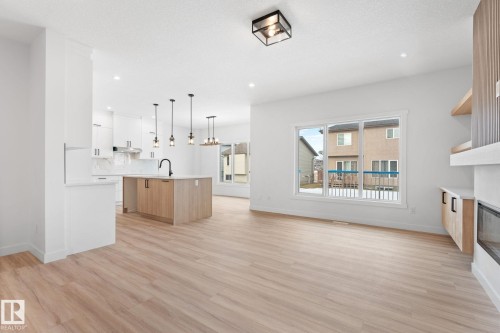 5252 47 Avenue, Calmar, AB - Indoor Photo Showing Kitchen