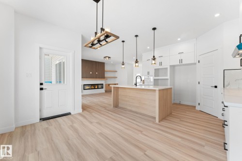 5252 47 Avenue, Calmar, AB - Indoor