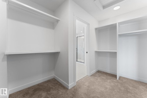 5252 47 Avenue, Calmar, AB - Indoor With Storage