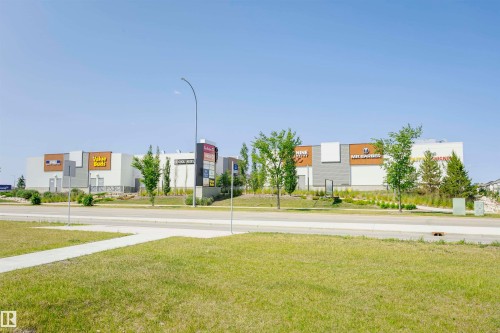 1640 Erker Way, Edmonton, AB - Outdoor