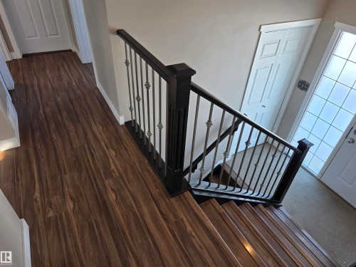 3 Walnut Street, Spruce Grove, AB - Indoor Photo Showing Other Room