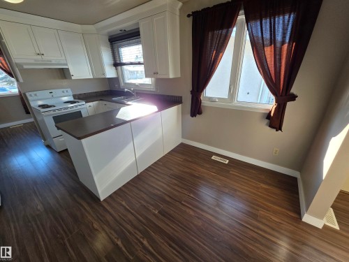 3 Walnut Street, Spruce Grove, AB - Indoor