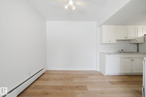 308 2908 116A Avenue, Edmonton, AB - Indoor Photo Showing Kitchen With Double Sink