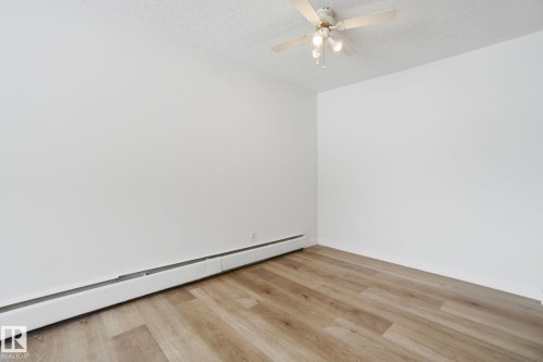 308 2908 116A Avenue, Edmonton, AB - Indoor Photo Showing Other Room