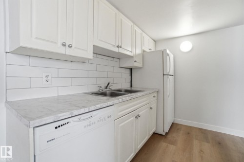 308 2908 116A Avenue, Edmonton, AB - Indoor Photo Showing Kitchen With Double Sink